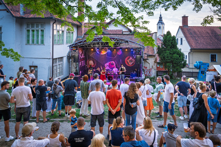 2026-08-08 KUL Petek-68